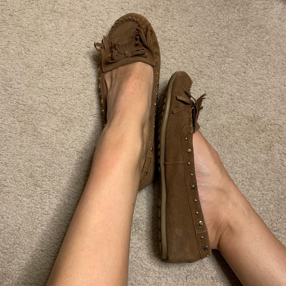 Brown faux suede moccasins, stud/fringe details